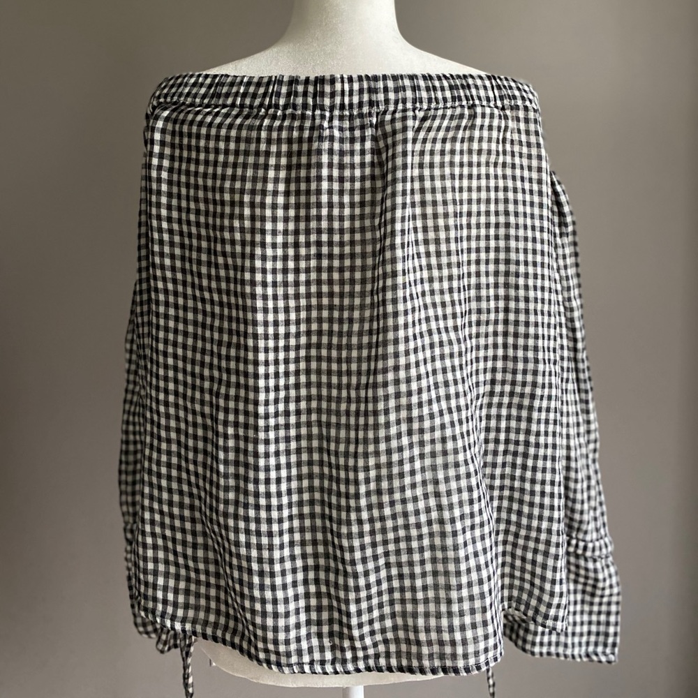 Off Shoulder Top - Picture 4 of 6